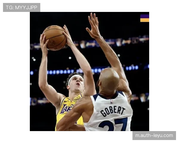 森林狼赛季初展现强劲势头，湖人迎全员健康挑战